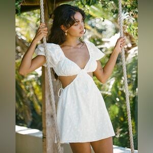 Black Sabo Skirt Puff Sleeve Dress